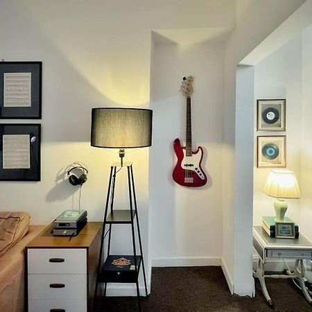 Urban Music Style Townhouse In Swansea City Center Zewnętrze zdjęcie
