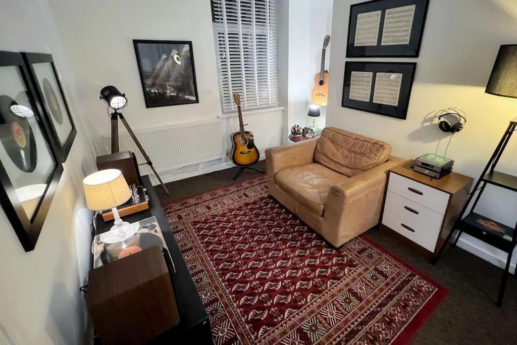 Urban Music Style Townhouse In Swansea City Center Zewnętrze zdjęcie
